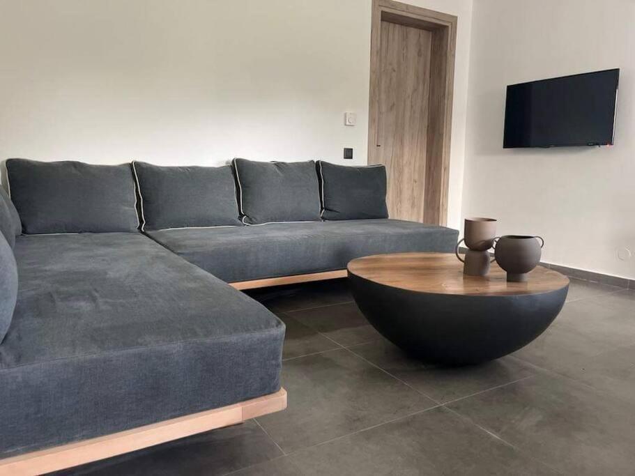 Ek Ornelakis, Luxury Country House With Jacuzzi Hriszí Aktí Haniá Kültér fotó