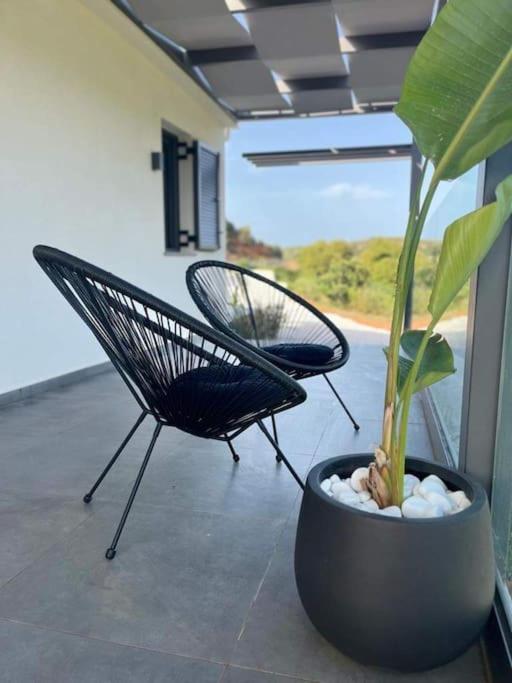 Ek Ornelakis, Luxury Country House With Jacuzzi Hriszí Aktí Haniá Kültér fotó